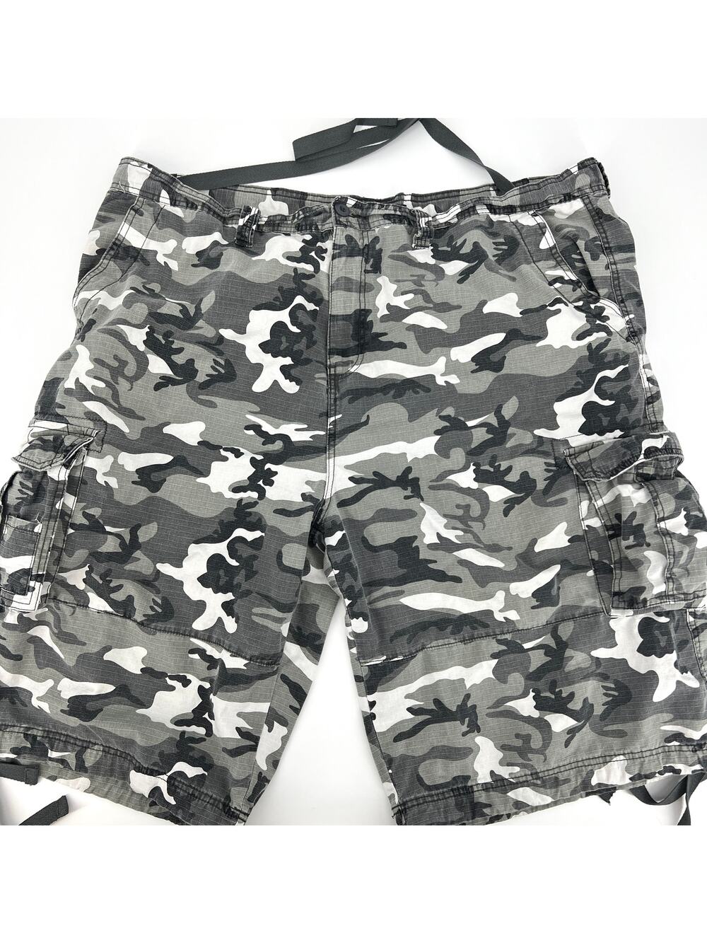 LA GATE Collection U.S.A. Gray Camo Cargo Shorts 100% Cotton Adjustable Size 50